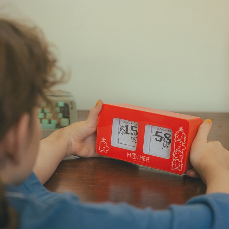 どせいさんのパタパタ時計 - ほぼ日MOTHERプロジェクト - ほぼ日