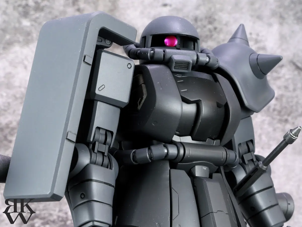 LUNA SEA専用ザクⅡ ガンプラ MG MG LUNA SEA専用ザクII」が付属！CD