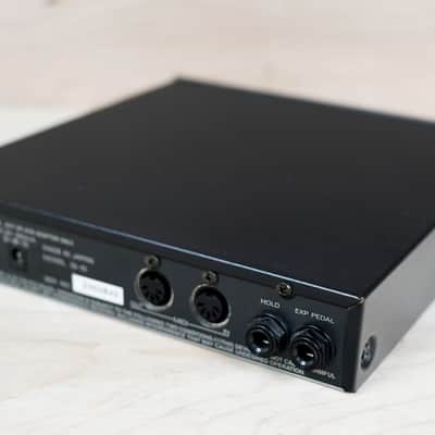 Roland GI-10 Guitar/MIDI Interface | Reverb