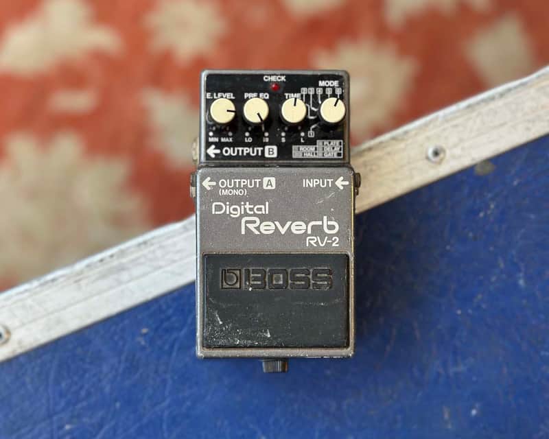 Boss RV-2 Digital Reverb | Reverb Canada