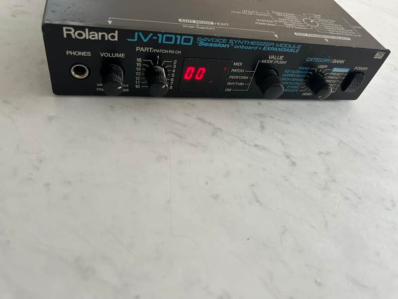 Roland JV-1010 シンセサイザー音源モジュール 完全動作品 Roland JV