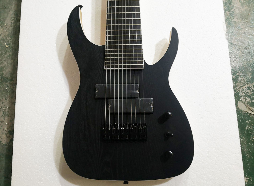 Ibanez8弦 エレキギター ブラック 24フレット Ibanez8弦 エレキギター