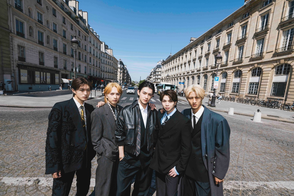 M!LK ribbon 3形態 開封済み sddefault.jpg