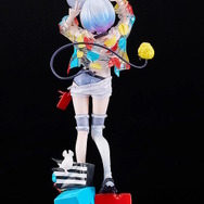 透明感とPOPさが奇跡の調和！人気イラストレーター・Mika Pikazo氏の