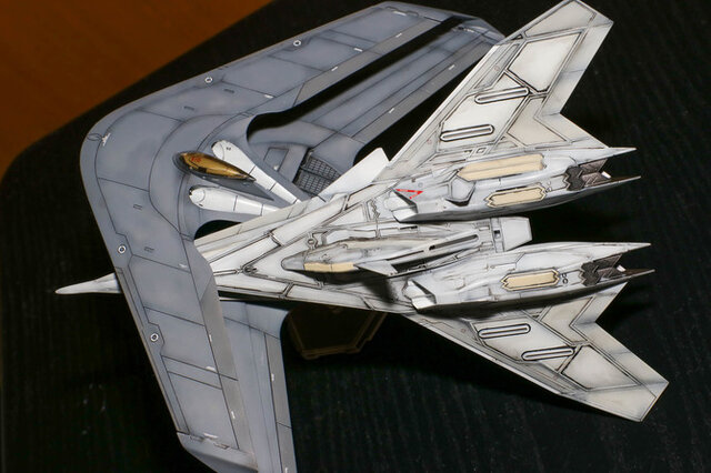 エースコンバット』コトブキヤ1/144「X-49 ナイトレーベン」プラモデル