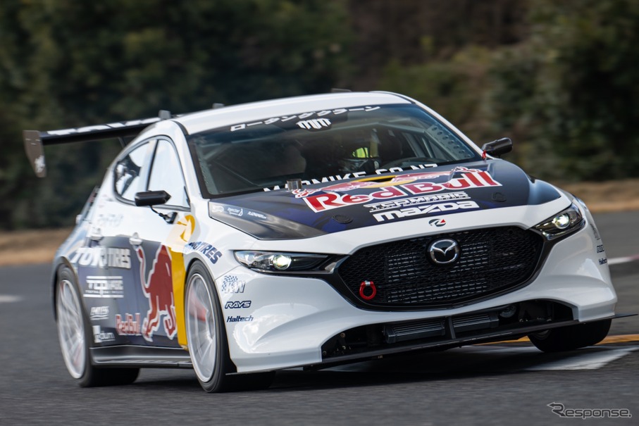 1400馬力・4ロータリーエンジンのマツダ3がついに走った！マッド