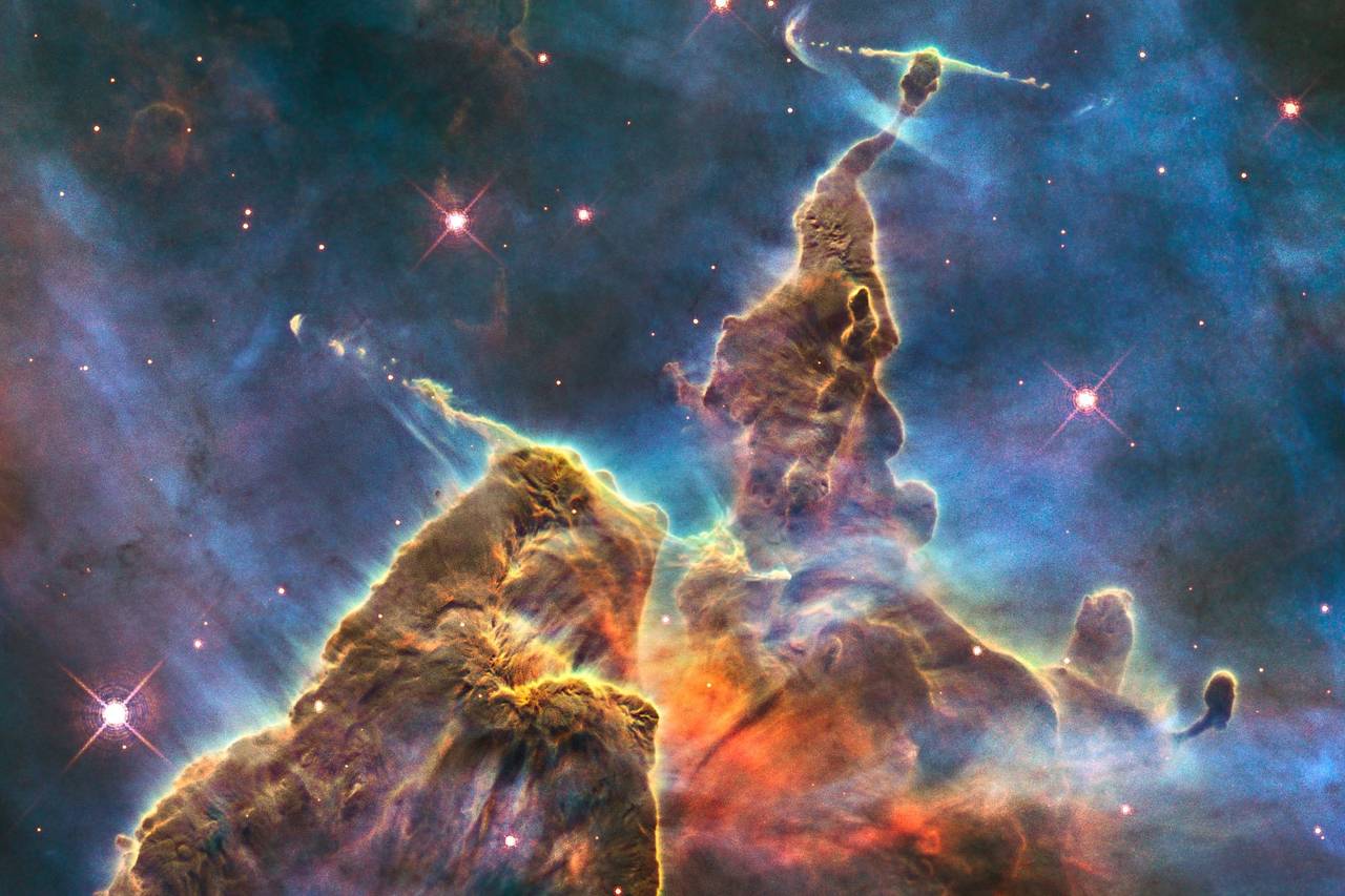 花火のような若い星たち―ハッブル宇宙望遠鏡25周年でNASA公開 - WSJ