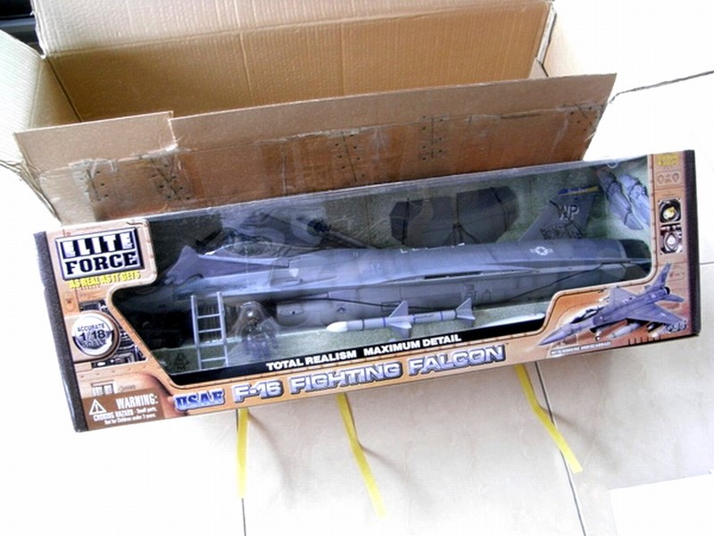 bbi エリートフォース 1/18 F-16C ファイティングファルコン bbi