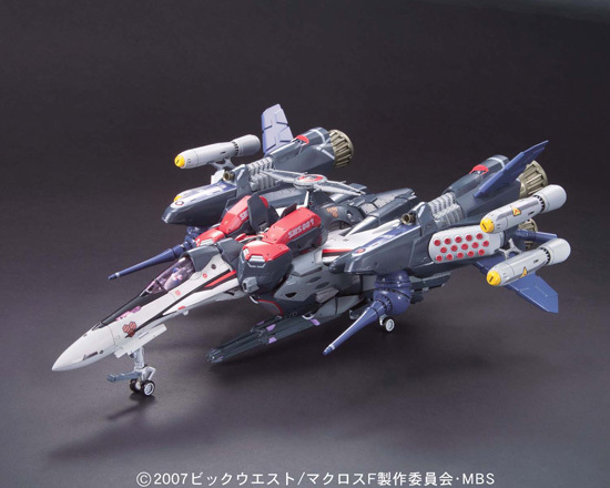 1/72 VF-25S アーマードメサイア バルキリー オズマ機 (マクロスF