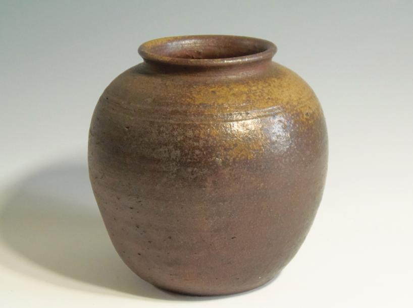 城南骨董-備前焼 陶古窯 壺 690