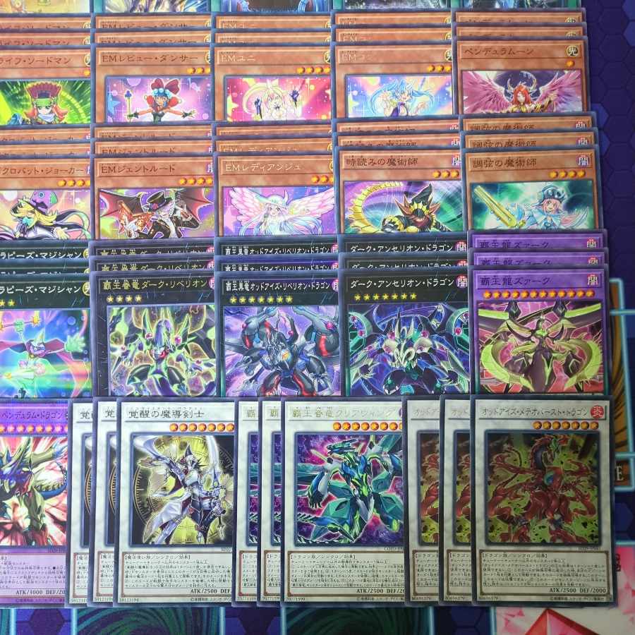 D014 オッドアイズ、エンタメイト、エンタメイジ、ペンデュラム デッキ