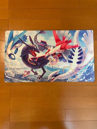 ポケモンカード ラバープレイマット ラティアス・ラティオス Amazon.co