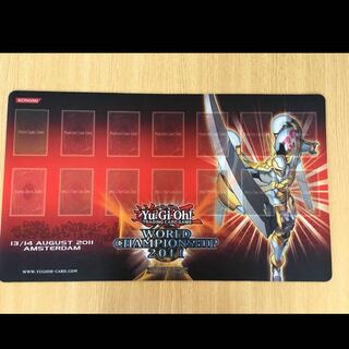 遊戯王 公式 プレイマット No.39 希望皇ホープ WCS 2011 開封済