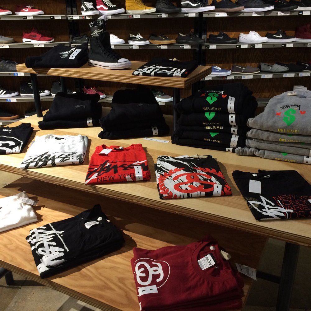 Lids Pentagon City, Arlington, VA 22202 - Last Updated February