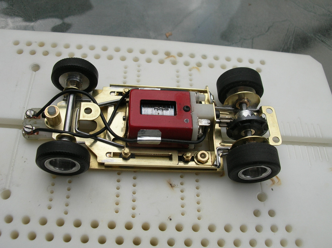 Monogram 1⁄32 Racing MGA Sports Car Monogram MGA 1/32