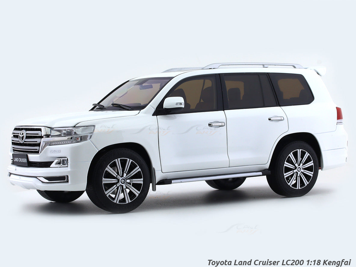 購入 1/18 トヨタ Land Cruiser VX-R LC80 White 1/18 トヨタ Land