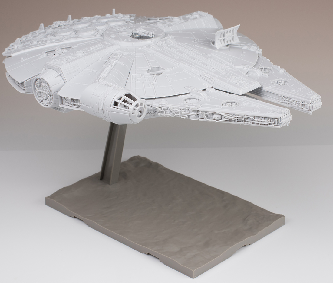 バンダイ ミレニアム・ファルコン最後のジェダイ版