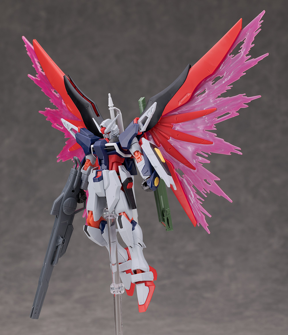 HG デスティニーSpecII[最終決戦イメージカラー] &ゼウスシルエット