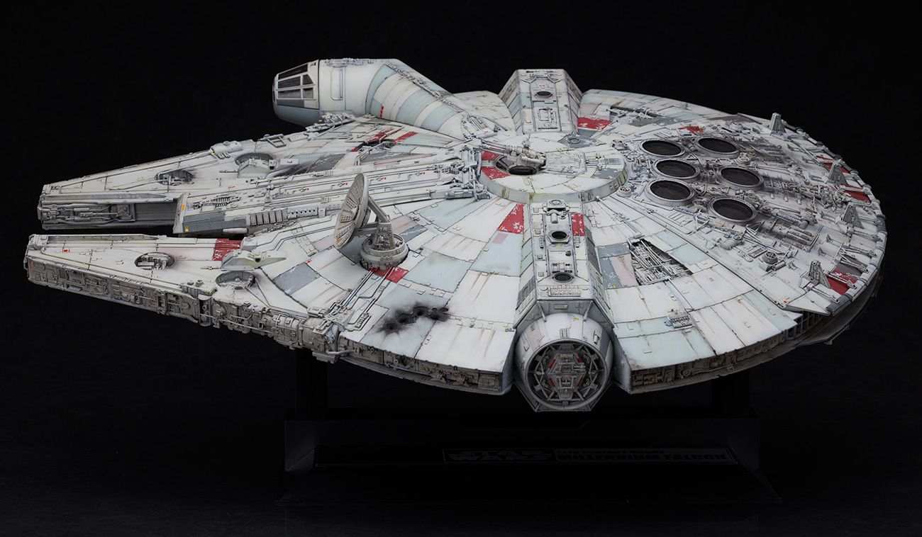 プレミアムバンダイ 限定版 1/72 PG ミレニアム ・ ファルコン