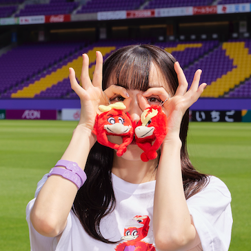 こんにちは！はちゃんですキーホルダー ショコラカタブラステッカー他