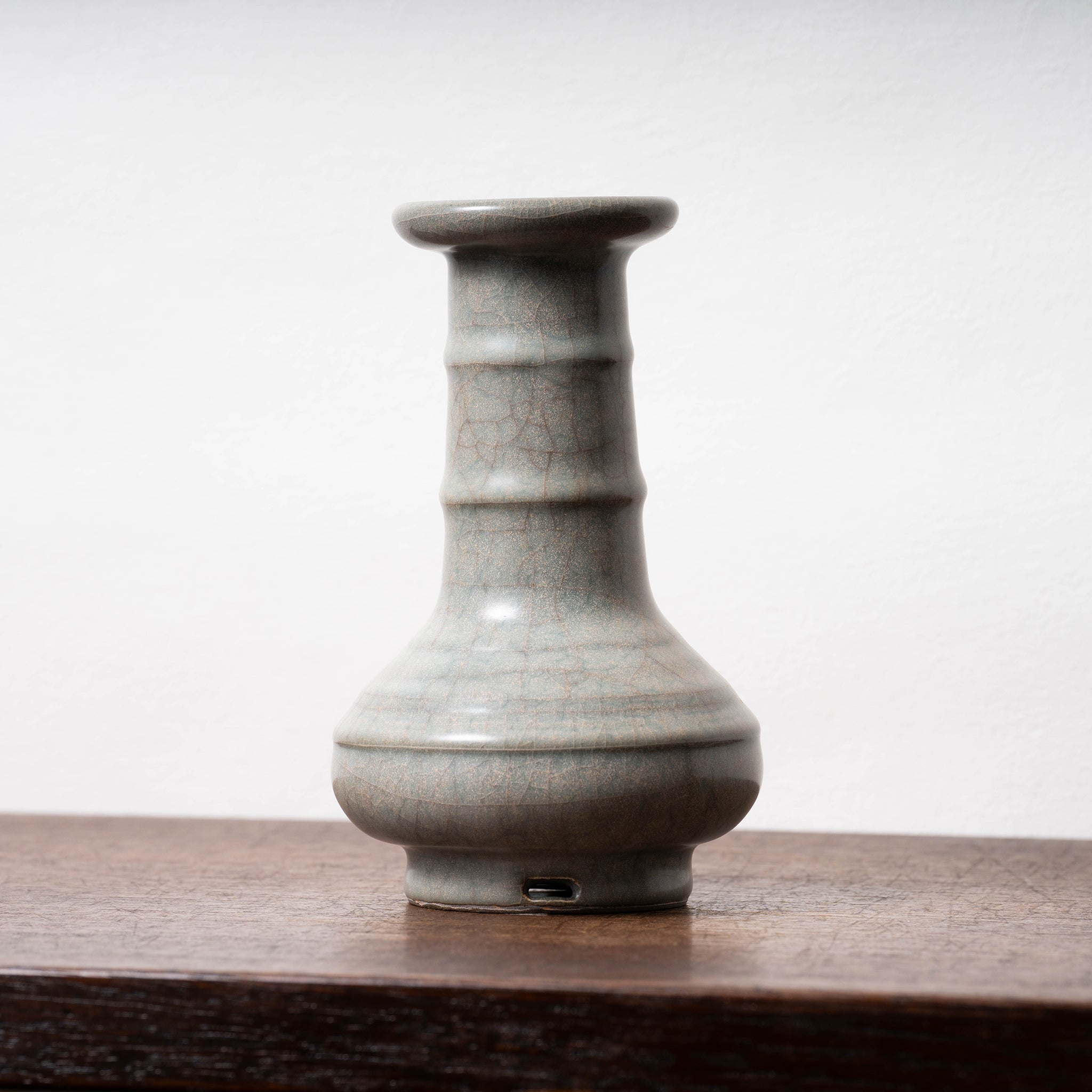 中国 哥窯 青磁 金糸鉄線 氷裂文 輪花皿 C 8994 中国 哥窯 青磁 金糸