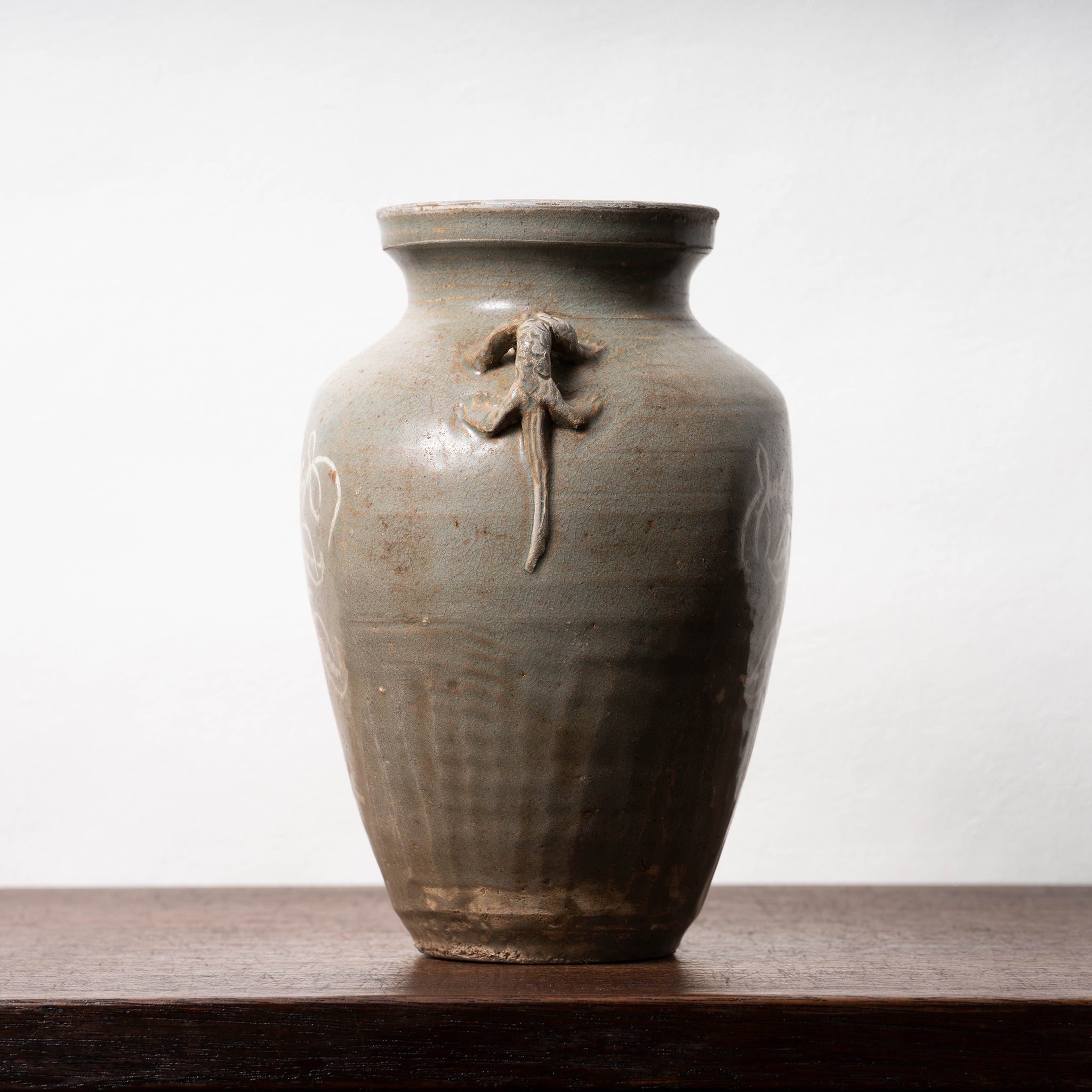 高麗 青磁象嵌草花文獣耳扁壺 – 燦禾 SANKA