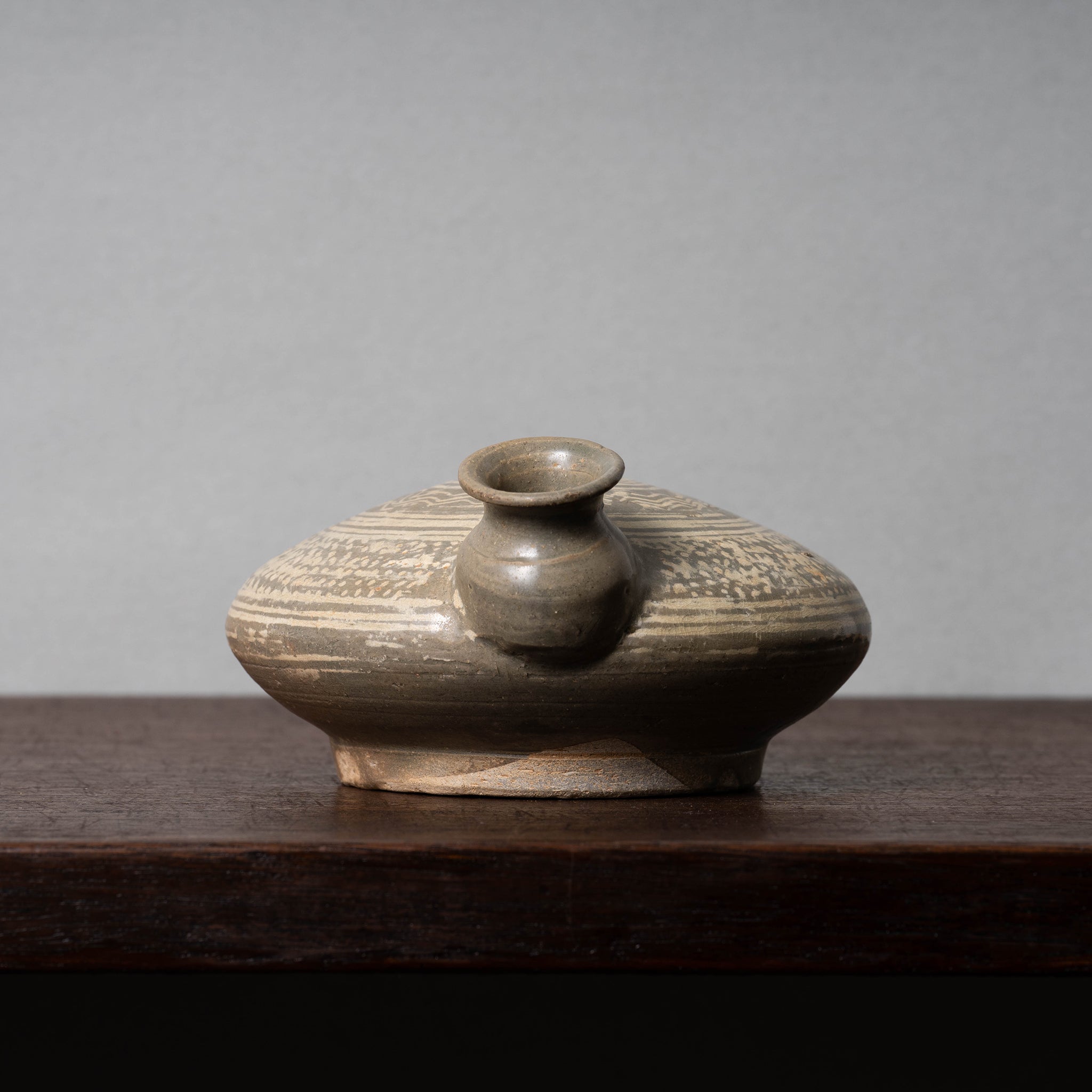 送料無料 李朝青磁小皿 径13cm 送料無料 李朝青磁小皿 径13cm