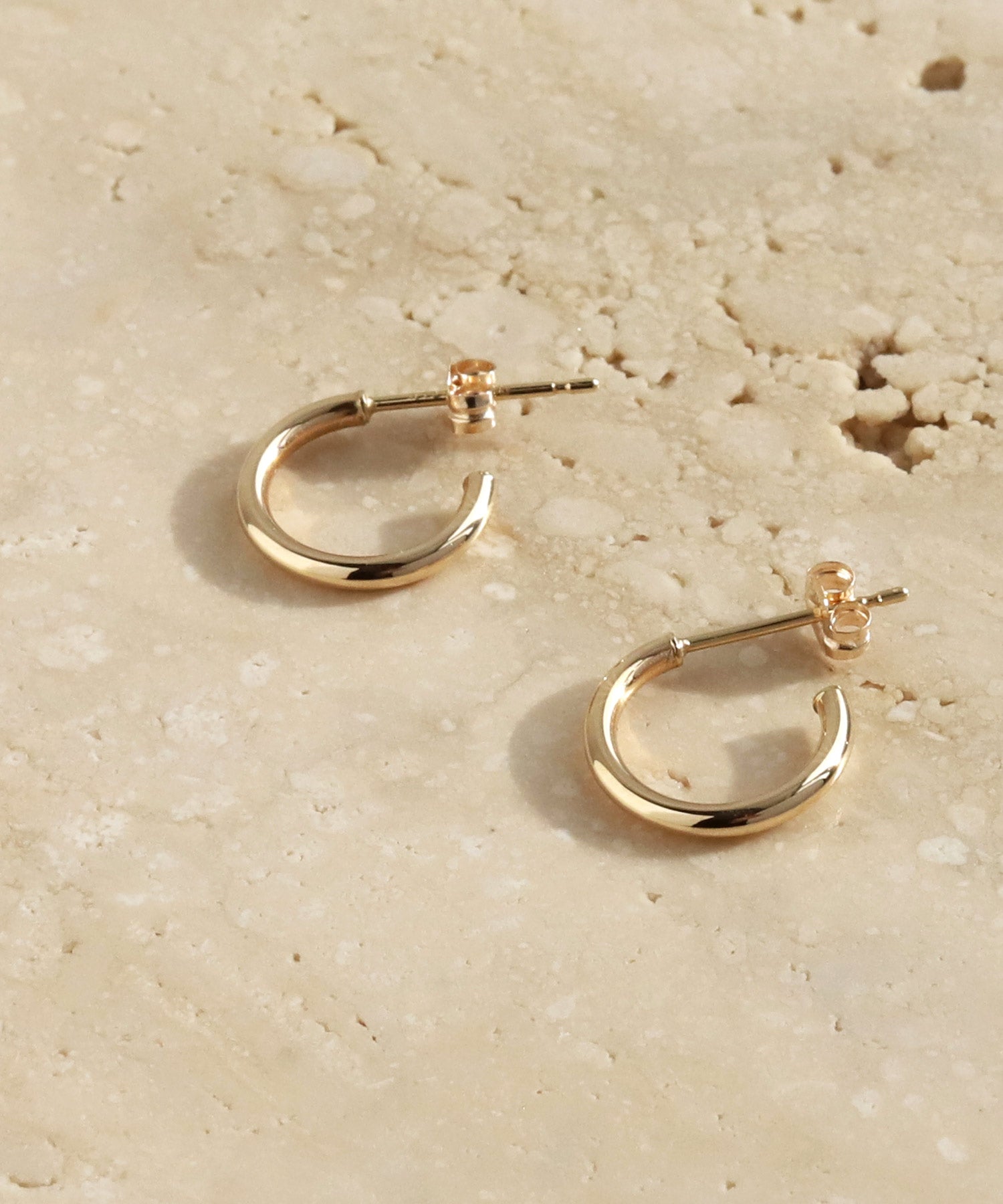 SIENA ROSE】パイプハーフフープピアス[S]｜SANPO ONLINE(サンポー