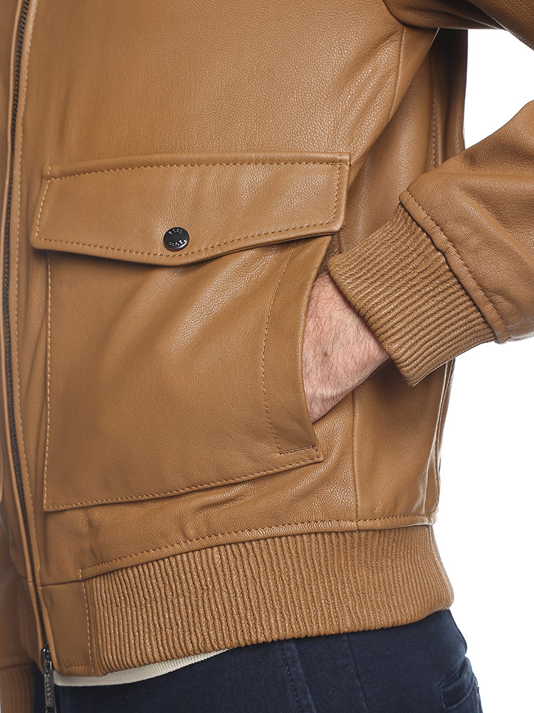 XXLサイズ/現行○HUGO BOSS レザージャケット エンボス HUGO BOSS