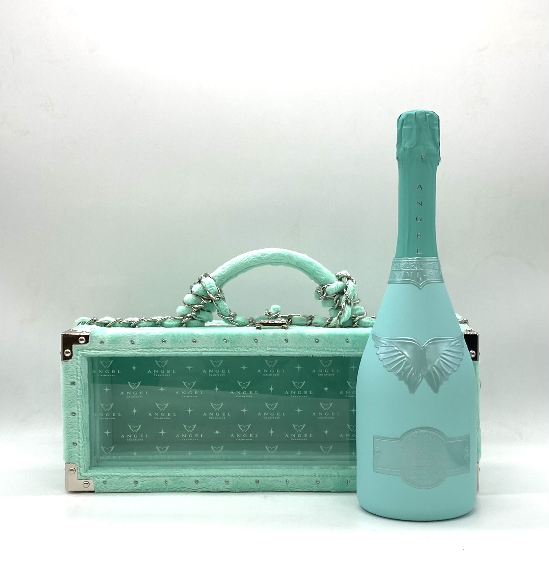 エンジェルドゥミセック