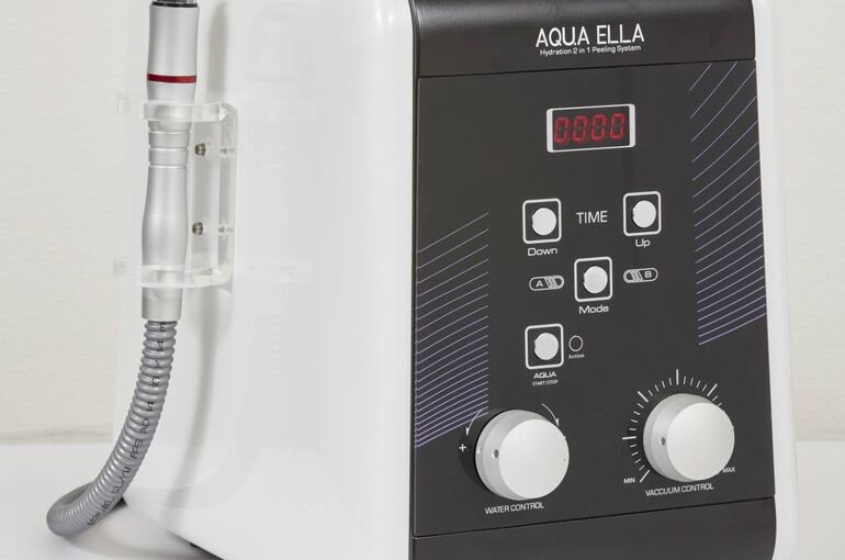 ハイドラフェイシャル AQUA ella アクアエラ 美容液ピーリング AQUA