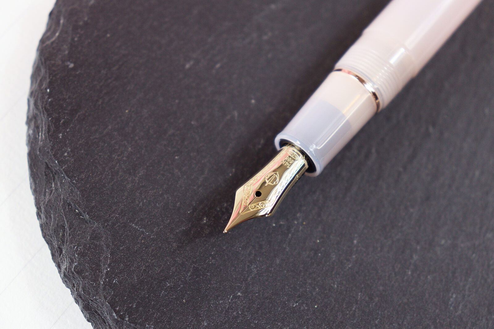 うさぎやオリジナル万年筆 『桜だより』 | セーラー万年筆