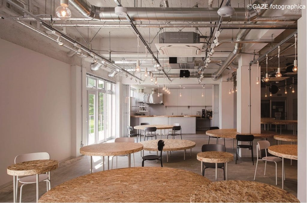 621 ロクニーイチ - ミナミナク・アートプロジェクト