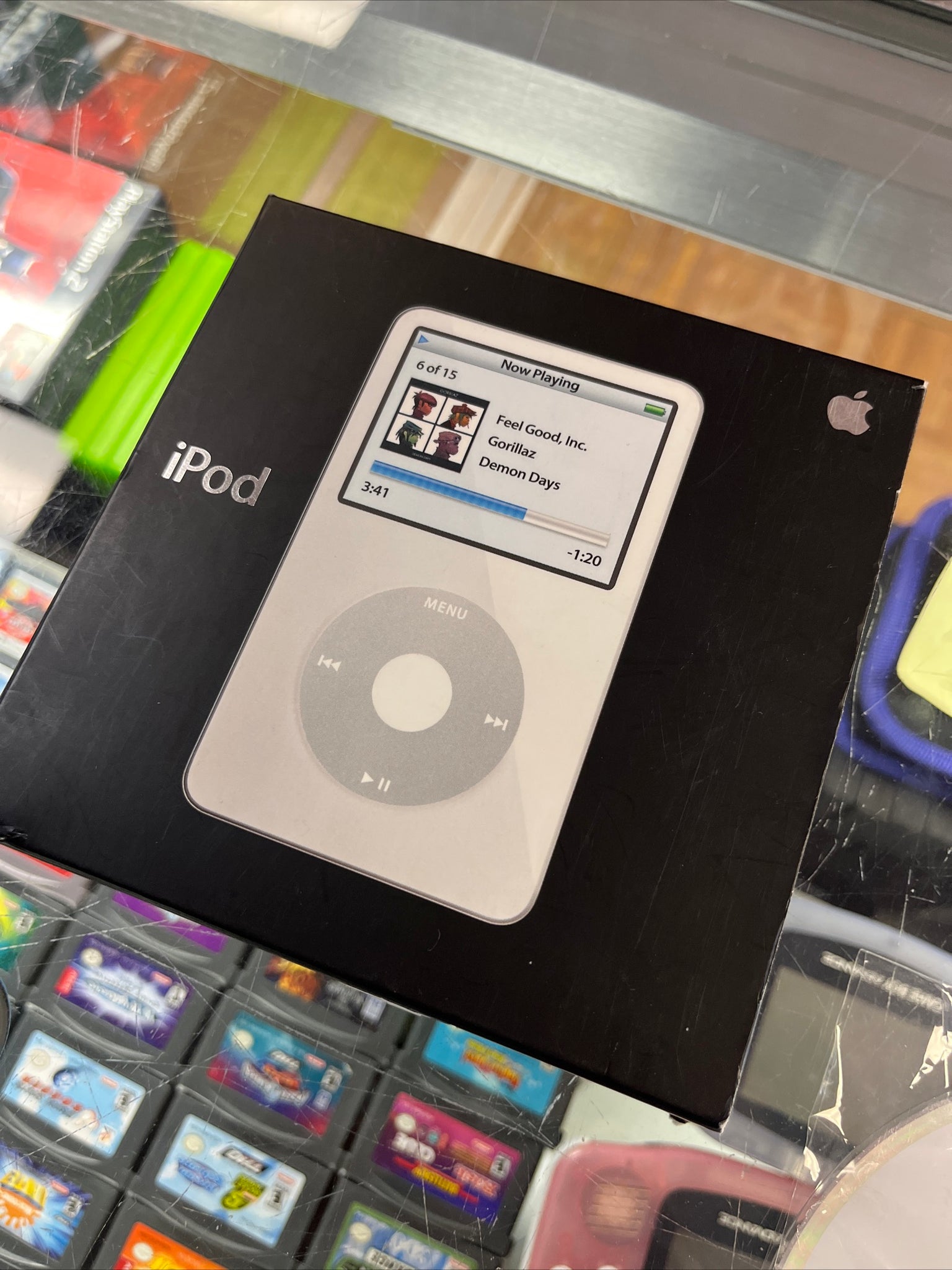 Apple iPod Classic 5th Gen 30GB - White CIB – SayWerd