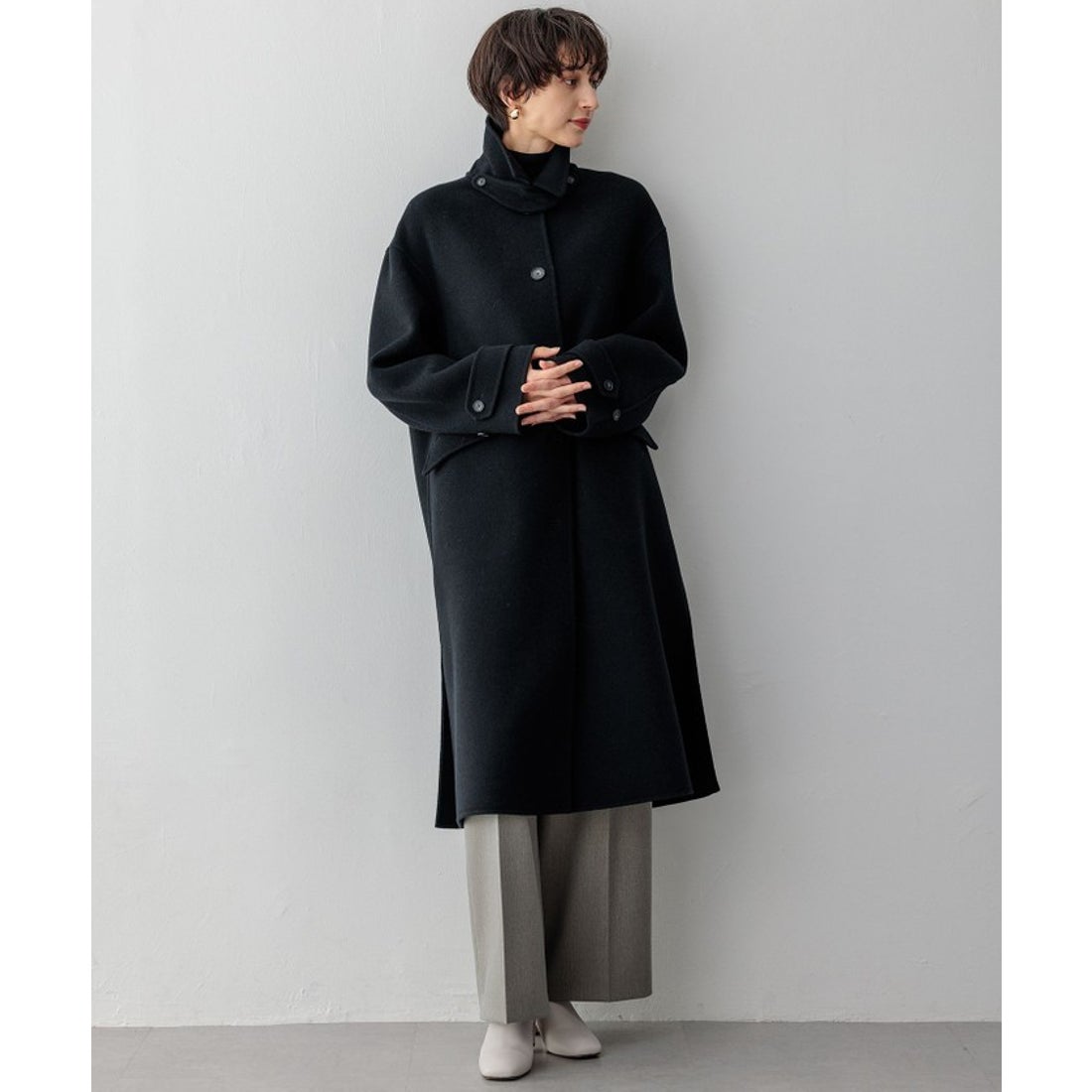 ニジュウサンク 23区 MANTECOPureリバー ロングコート （ブラック系