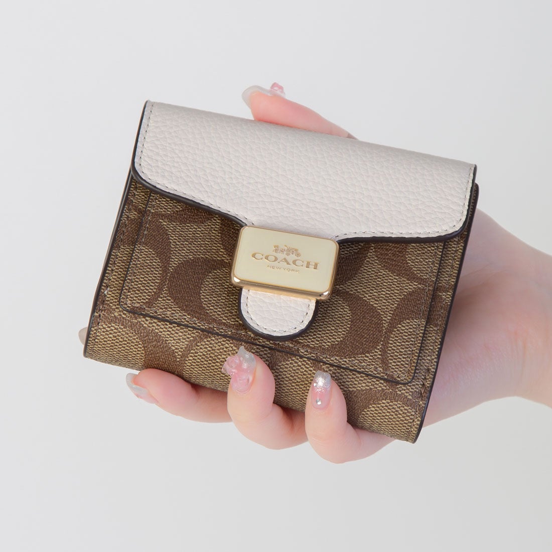 コーチ COACH C7805 二つ折り財布 シグネチャー レディース （ベージュ