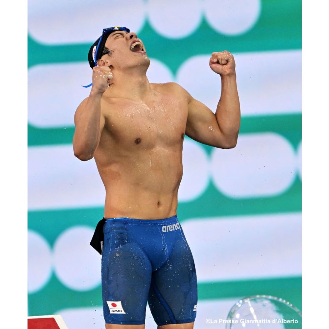 arena アクアフォース ストーム MF arena 【競泳水着｜アクアフォース