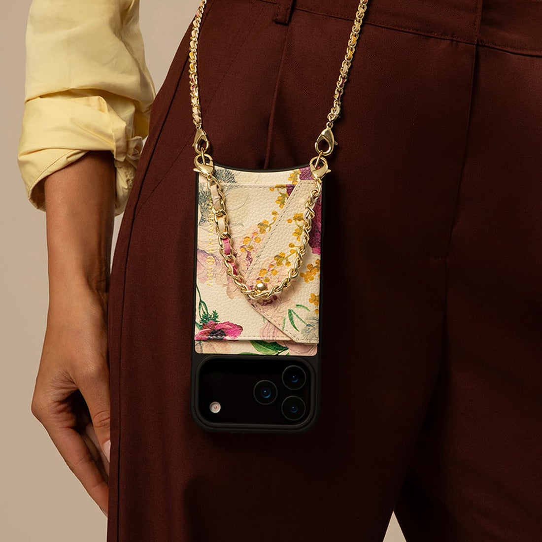 バンドリヤー BANDOLIER スマホショルダー iPhone17Pro 17Pro Max