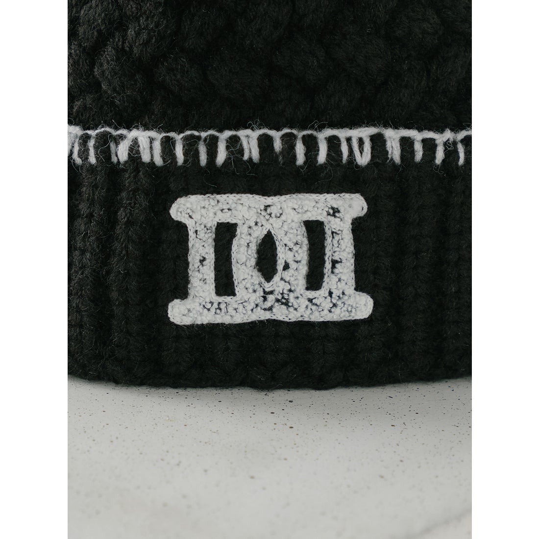 ダーリッチ Darich DDロゴバスケットニットビーニー （ホワイト