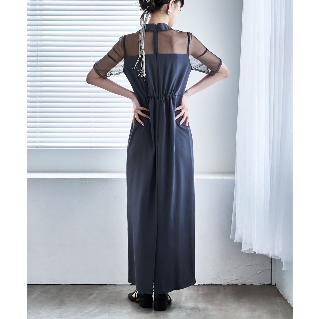 エトル etoll. 刺繍ペプラムビスチェ＆Iラインドレスセットアップ