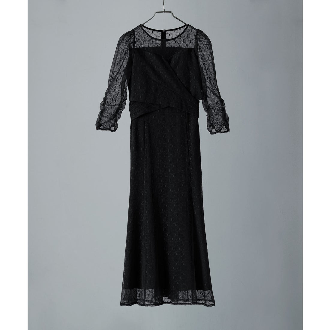 エトル etoll. カシュクールデザインフレアドレス （ブラック