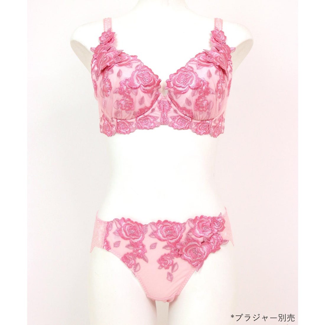 フランデランジェリー fran de lingerie ゴージャス薔薇刺繍美しさも