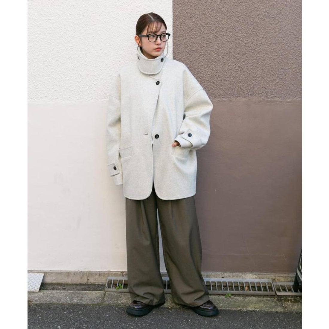 ケービーエフ KBF コクーンミドルコート （ブラック） -ファッション