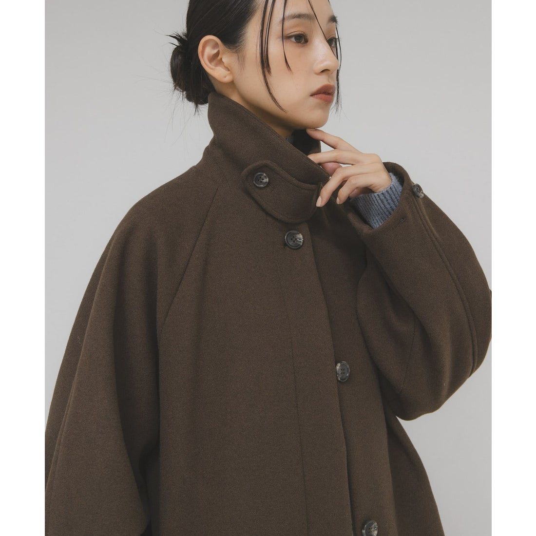 ケービーエフ KBF ステンカラーコクーンロングコート （ブラウン