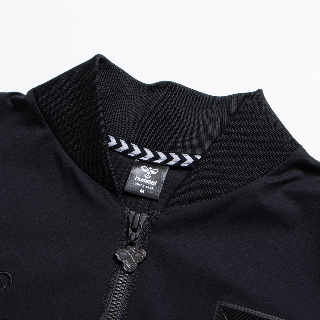 hummel ガンバ大阪 2023 HMPボンバージャケット(ブラック) HAW2125GO