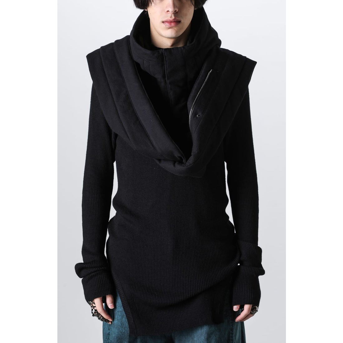 ユリウス JULIUS Long Drape Hood （Black） - ファッション通販