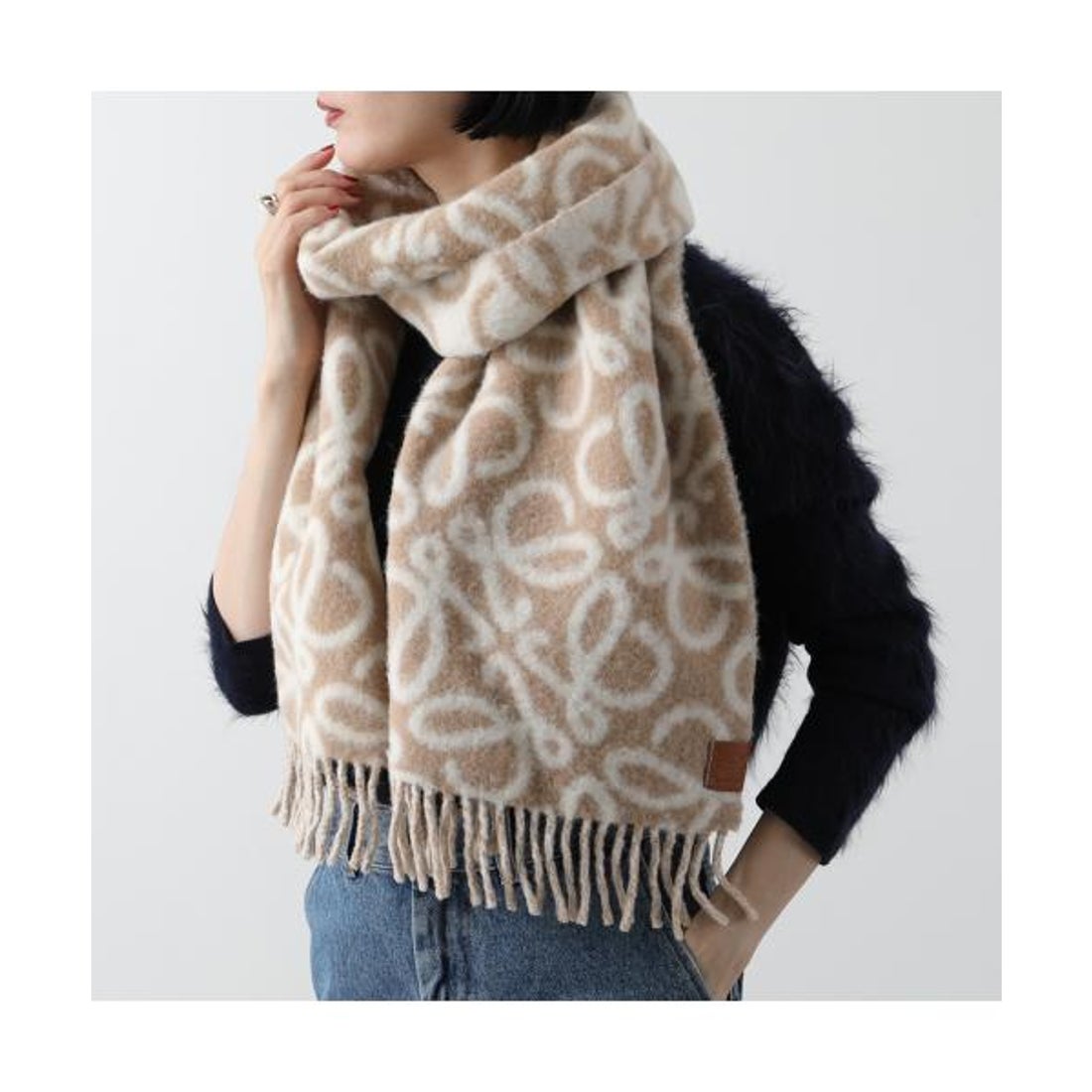 LOEWE ウール マフラー クリーム色 LOEWE 美品 ロエベ ウール