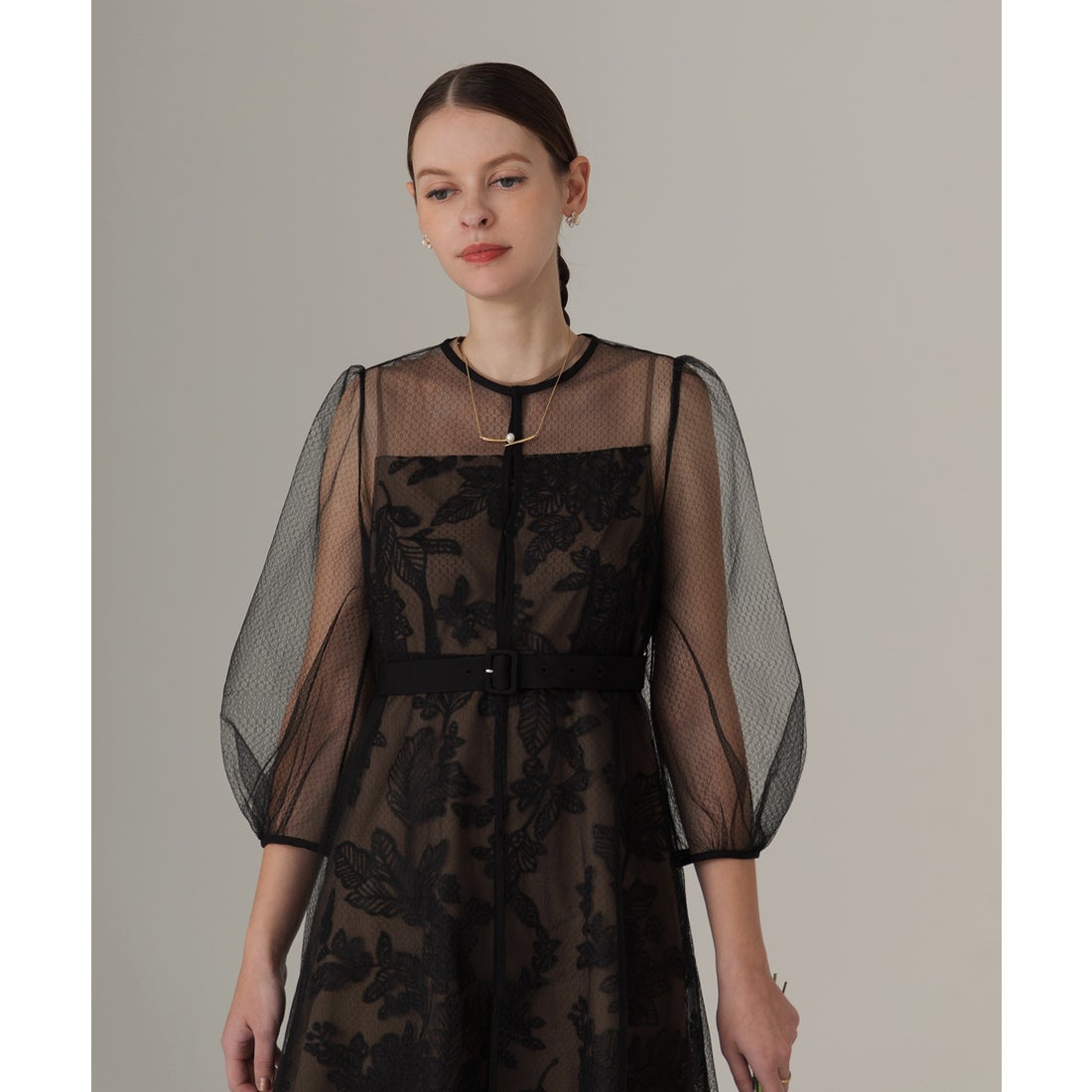 レジャ Leja チュールパイピングリーフベルトAラインドレスワンピース