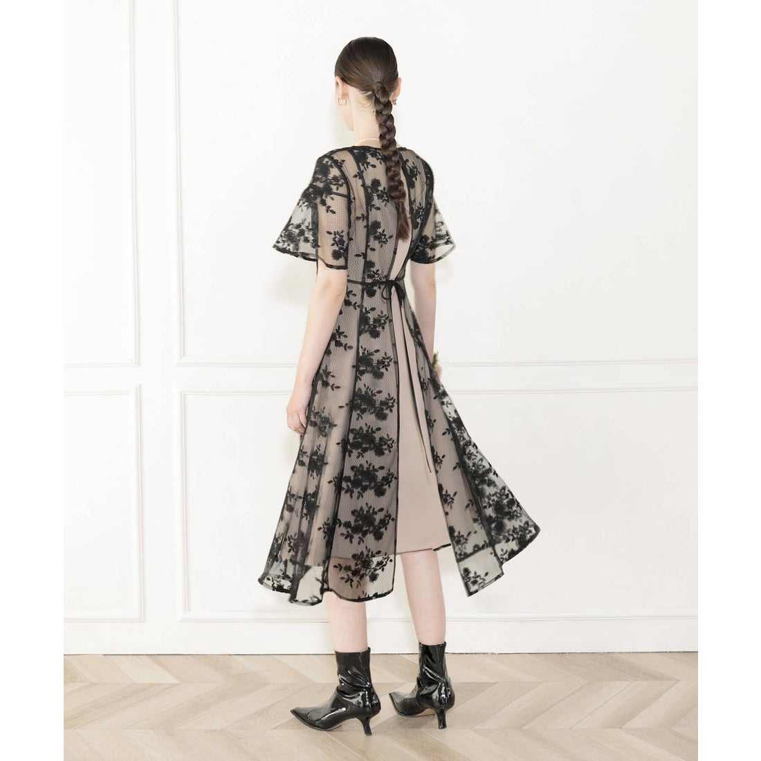 レジャ Leja 花柄後ろリボン半袖キャミワンピースセットアップ