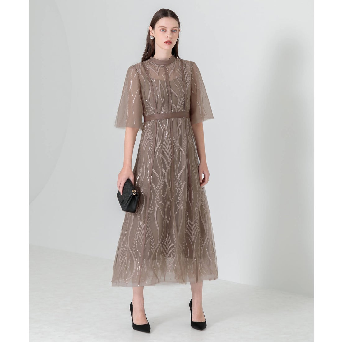 レジャ Leja スパンコール刺繍レースプチハイネックフリルロングドレス